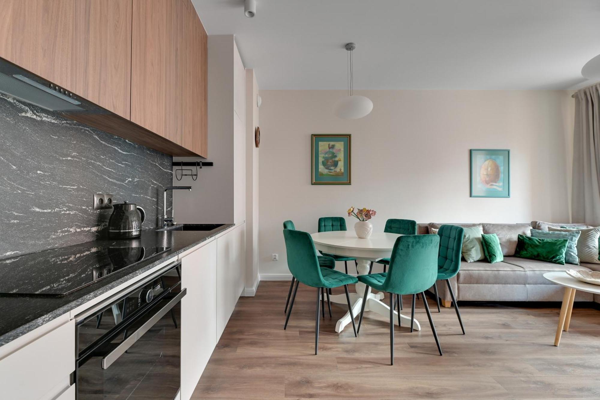 Scala 60f Center Premium With Parking By Lion Apartment Gdansk